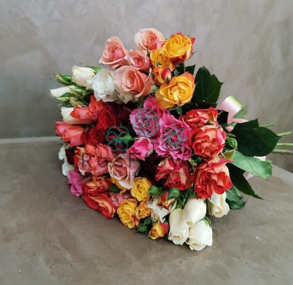 Букет цветов из: Розы в Бижбуляк