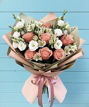 Букет цветов из:  Розы, Альстромерии и Лизиантусы #REPLACE_PRED# Бижбуляк