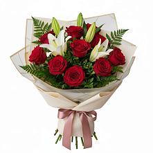 Букет цветов из:  Лилии и Розы в Бижбуляк