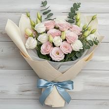 Букет цветов из:  Лизиантусы в Бижбуляк