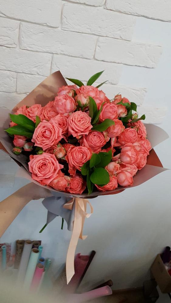 Букет цветов из: Розы в Бижбуляк