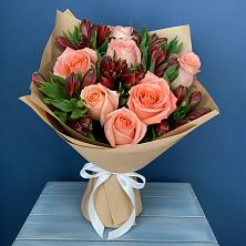 Букет цветов из:  Розы и Альстромерии в Бижбуляк
