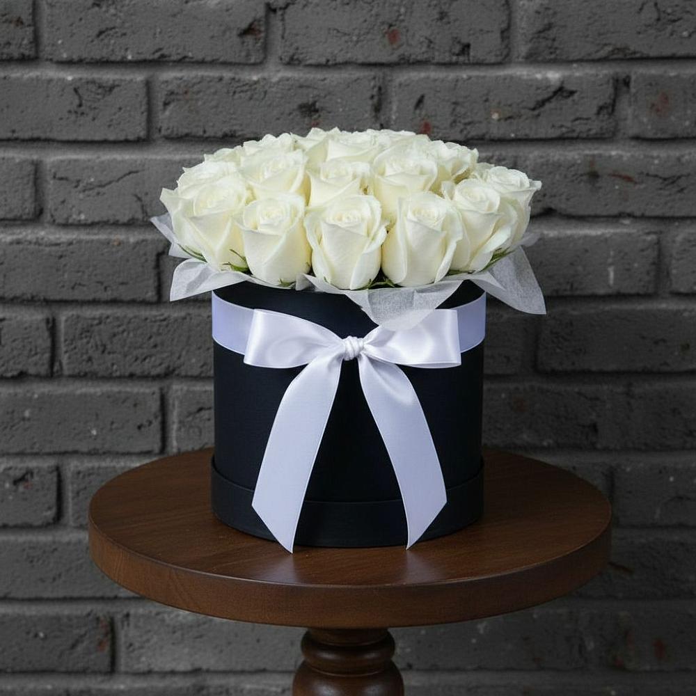 Цветочная композиция из Розы в шляпной коробке в Бижбуляк