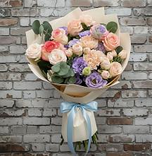 Букет цветов из:  Розы, Лизиантусы и Гвоздики #REPLACE_PRED# Бижбуляк