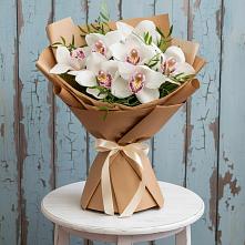 Букет цветов из:  Орхидеи и Розы в Бижбуляк